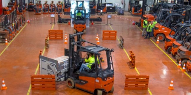 Neumáticos blancos antihuellas